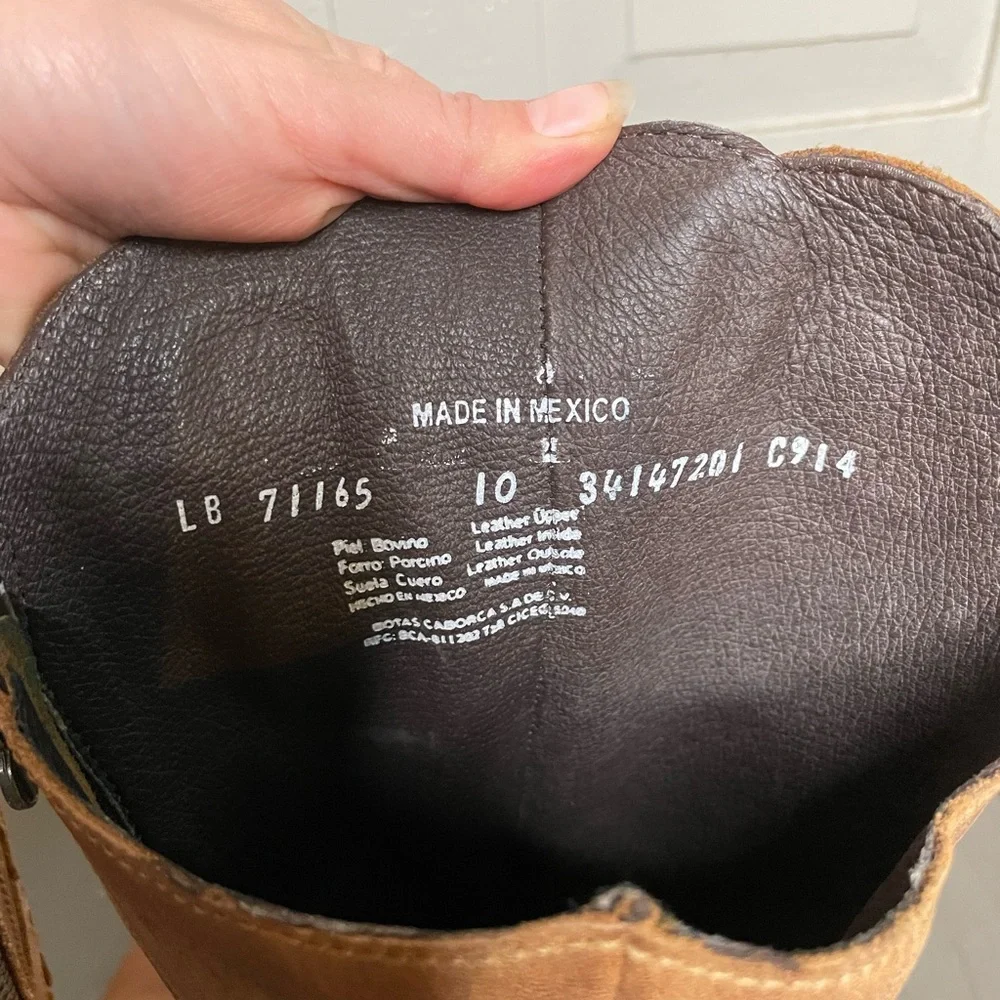 Elegant Tan Lace-Up Boots - Picture 6 of 6